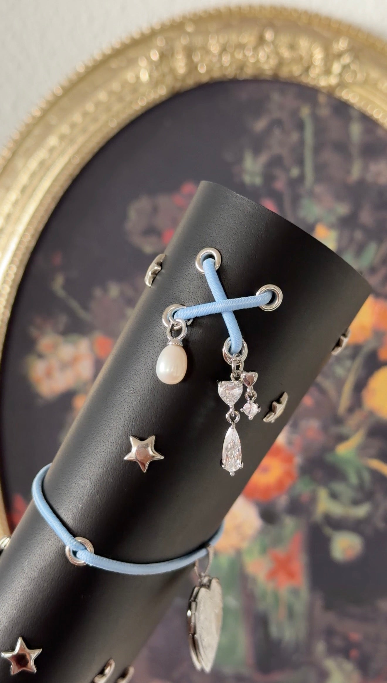 Silver Heart Locket ✦ A6 Trifold Star
